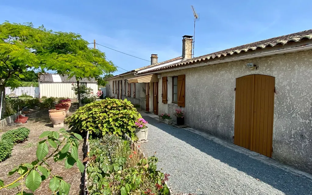 Achat maison à vendre 3 chambres 147 m² - Bégadan