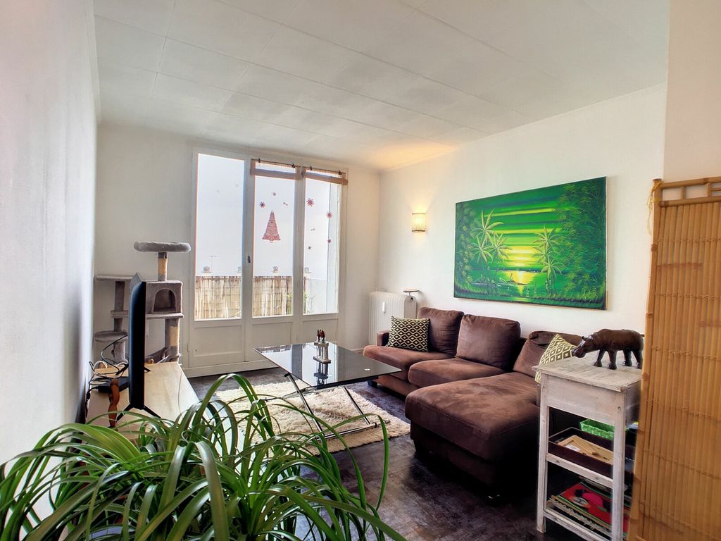 Achat appartement à vendre 4 pièces 63 m² - Trévoux