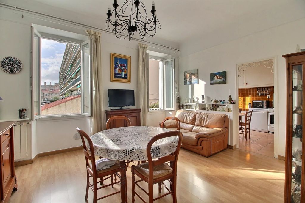 Achat appartement à vendre 3 pièces 73 m² - Marseille 10ème arrondissement