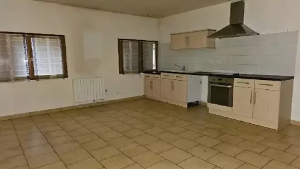 Achat appartement à vendre 3 pièces 64 m² - Gallardon