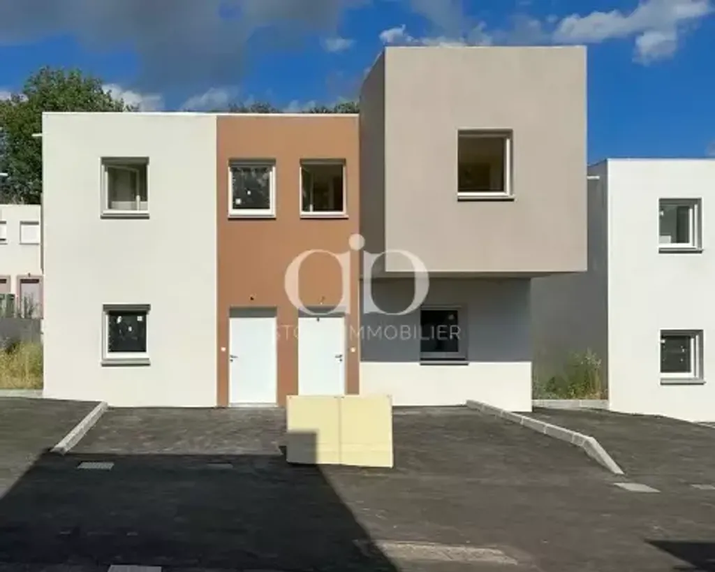 Achat maison à vendre 2 chambres 58 m² - Manosque