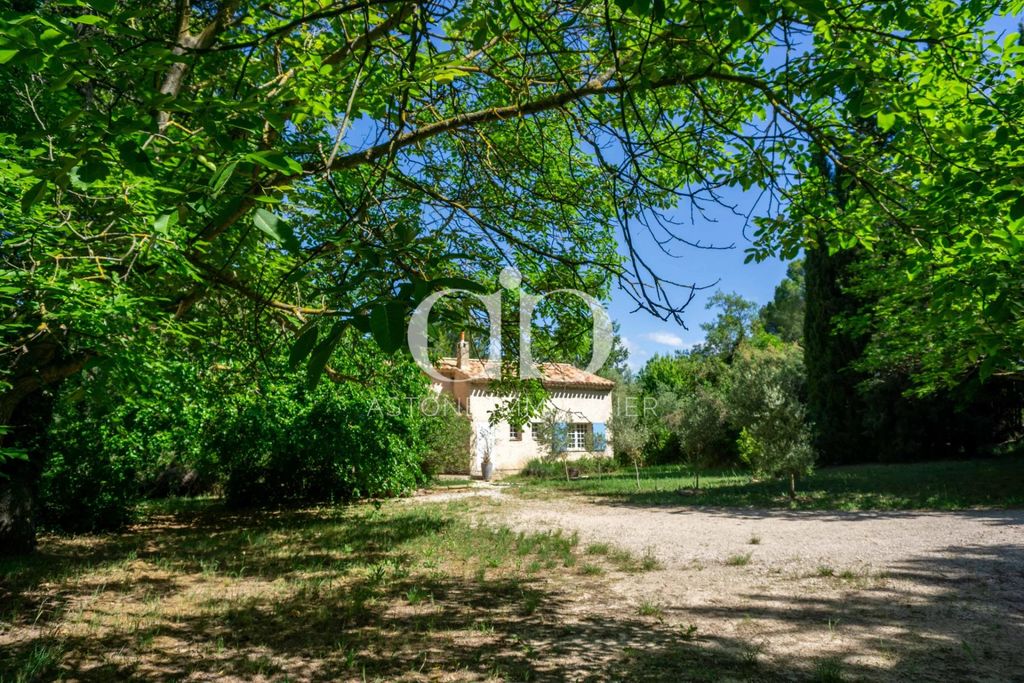 Achat maison à vendre 4 chambres 154 m² - Aix-en-Provence