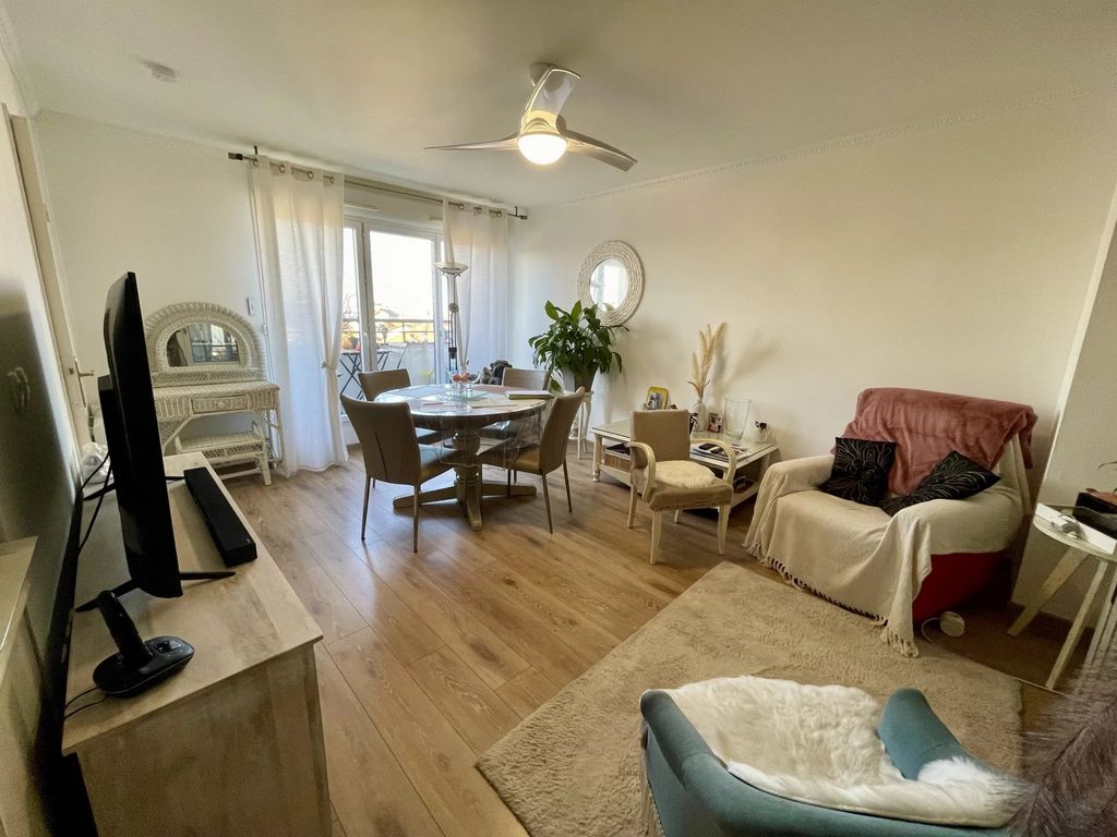 Achat appartement à vendre 3 pièces 63 m² - Drancy