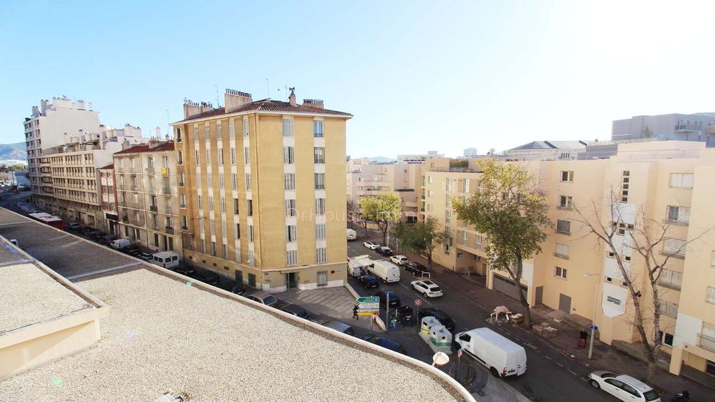 Achat appartement à vendre 3 pièces 54 m² - Marseille 6ème arrondissement