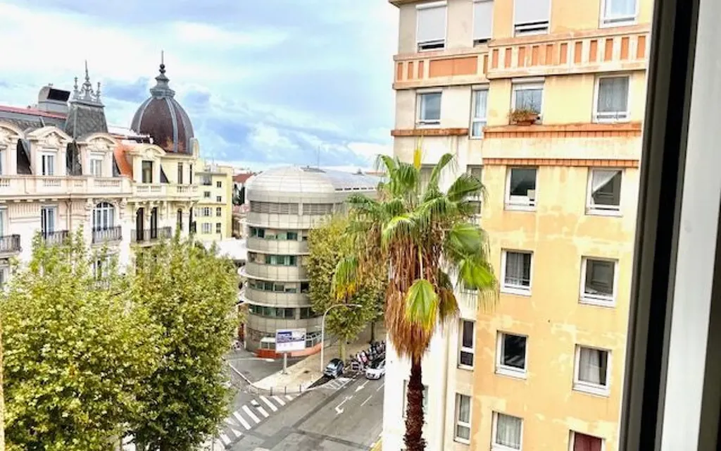 Achat appartement à vendre 2 pièces 27 m² - Nice