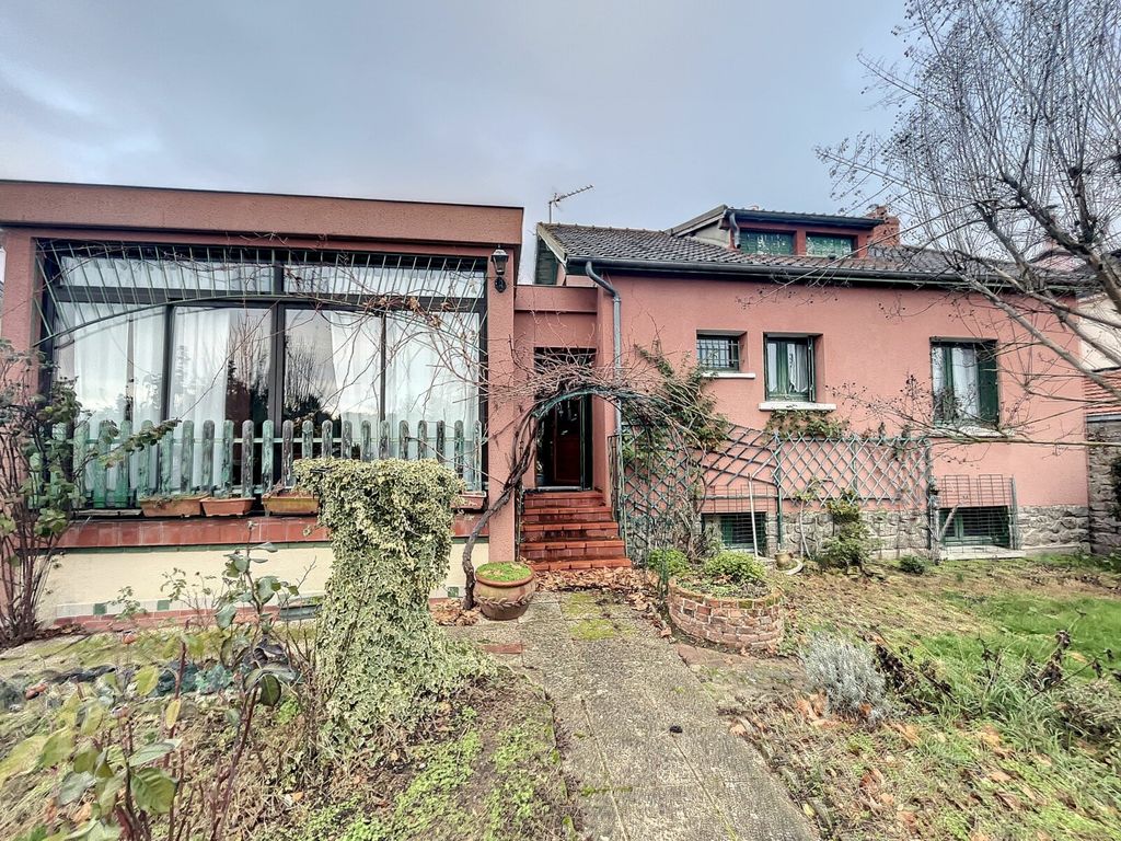 Achat maison à vendre 3 chambres 94 m² - Prémilhat