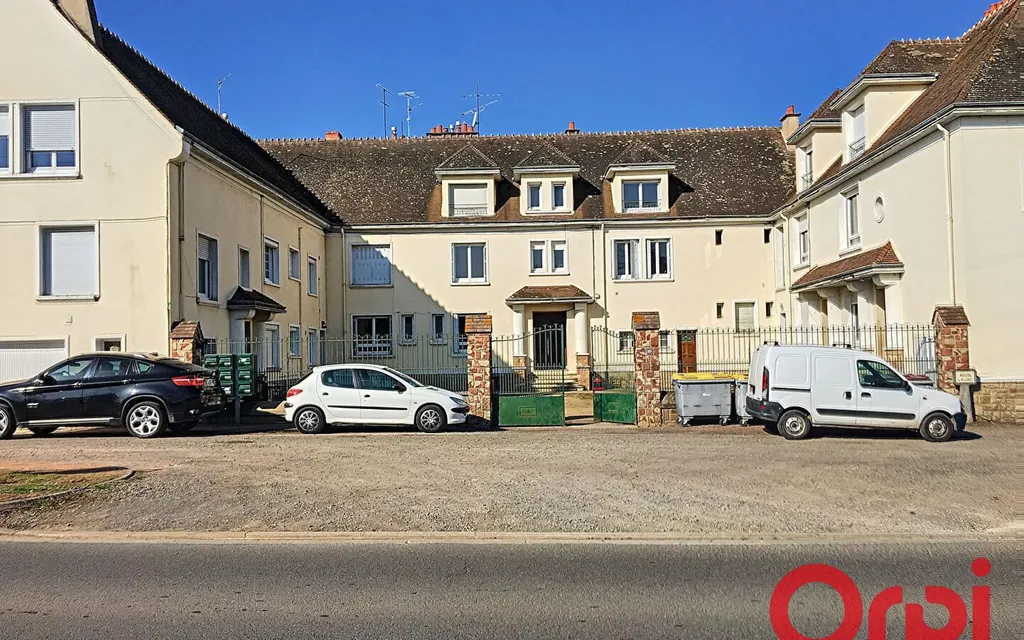 Achat appartement à vendre 3 pièces 83 m² - Lavault-Sainte-Anne