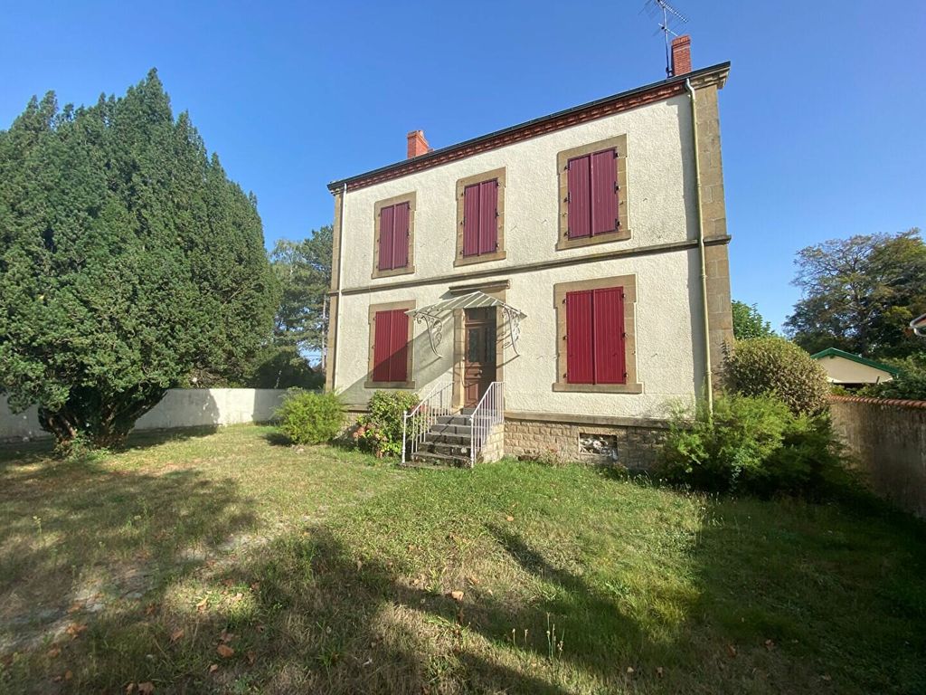 Achat maison à vendre 4 chambres 190 m² - Cosne-d'Allier