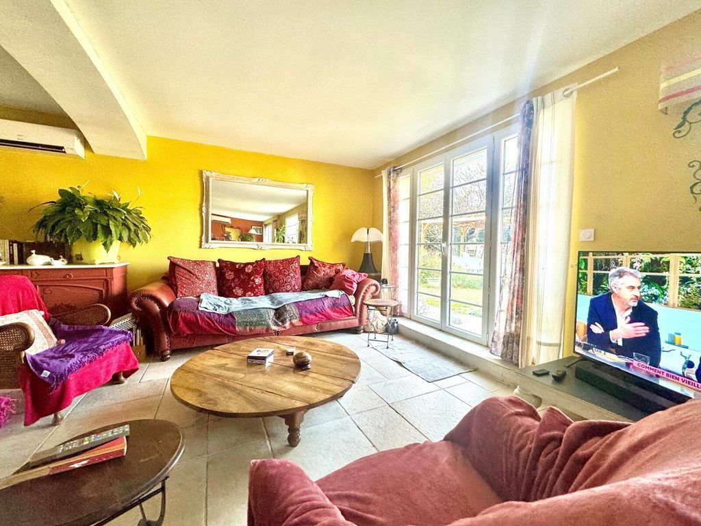 Achat maison à vendre 5 chambres 165 m² - Salon-de-Provence