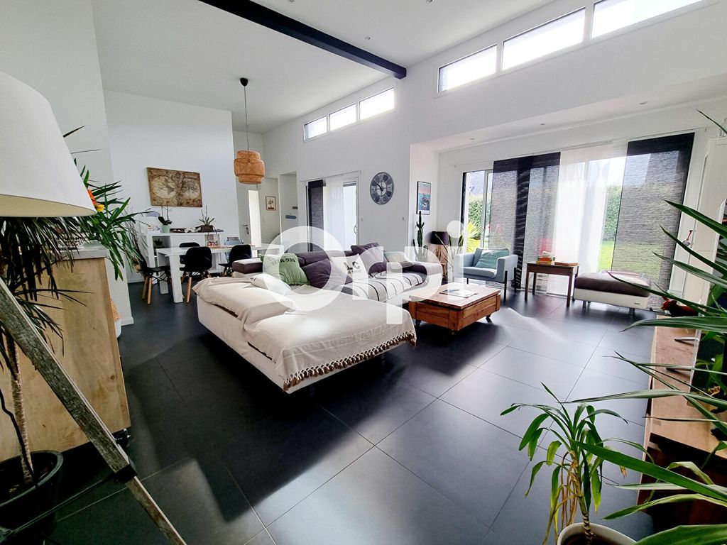 Achat maison à vendre 4 chambres 156 m² - Saint-Renan