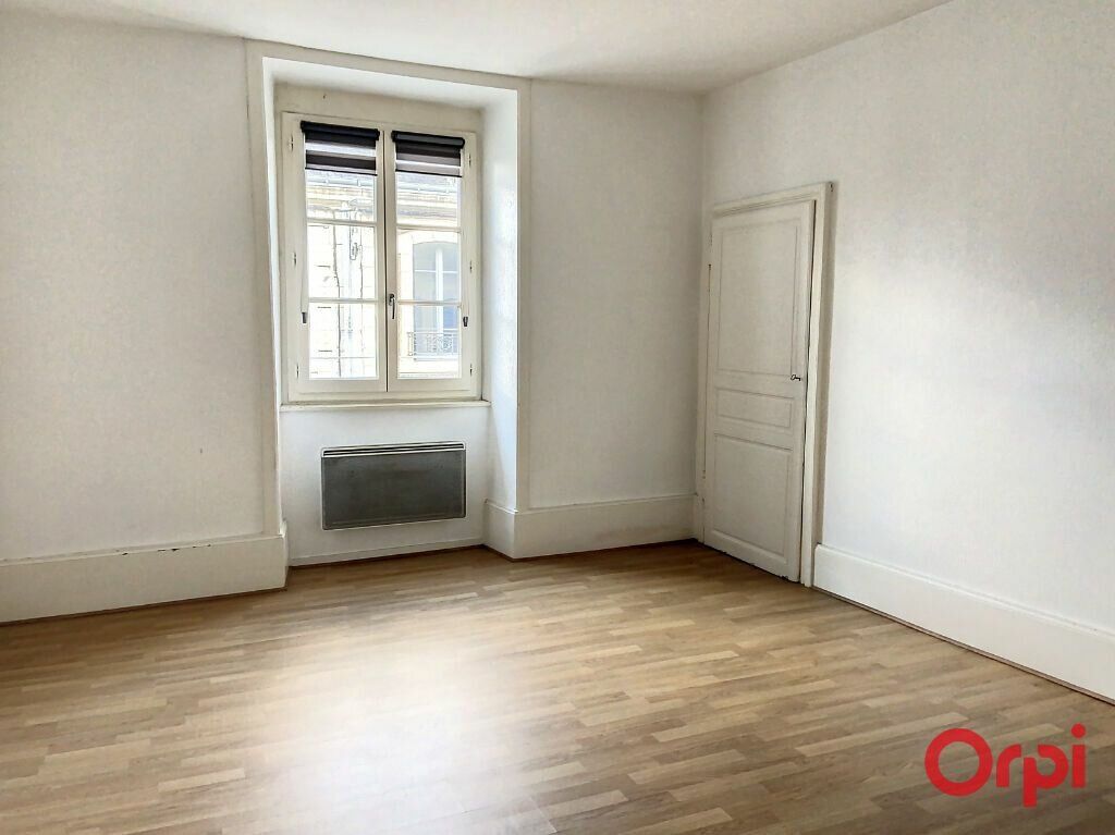 Achat appartement 2 pièce(s) Montluçon