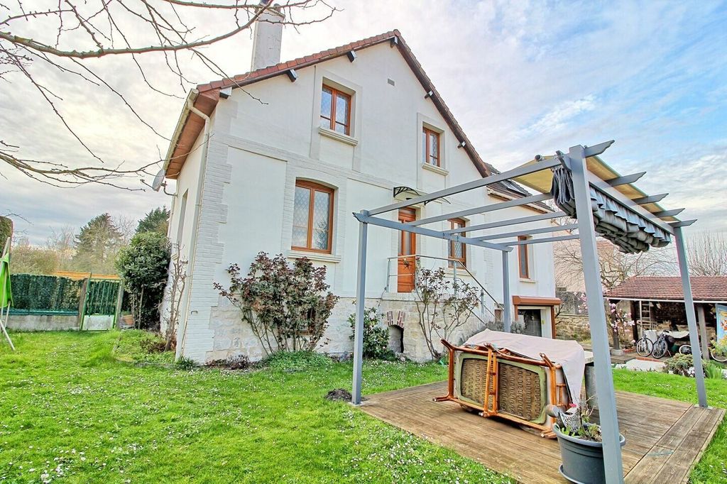 Achat maison à vendre 3 chambres 100 m² - Pont-Sainte-Maxence
