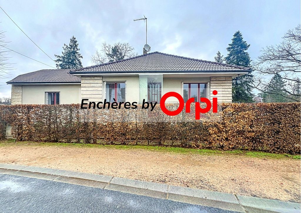 Achat maison à vendre 4 chambres 109 m² - Néris-les-Bains