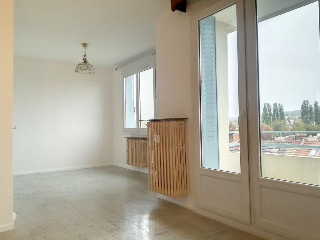 Achat appartement 4 pièce(s) Montluçon