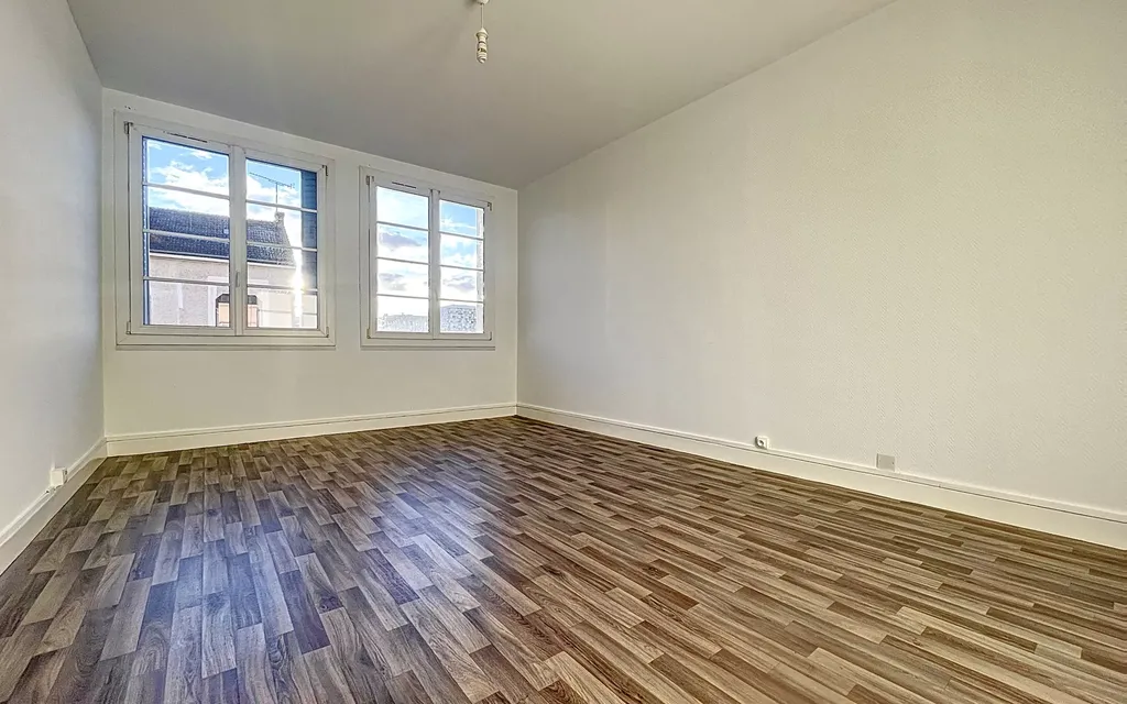 Achat appartement à vendre 2 pièces 53 m² - Montluçon