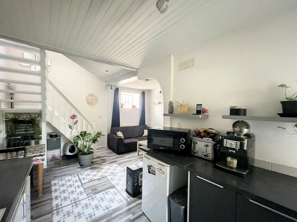 Achat maison à vendre 2 chambres 74 m² - Domérat