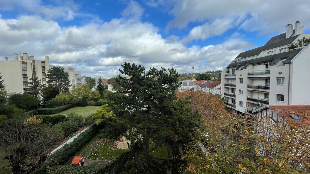 Achat appartement à vendre 3 pièces 76 m² - Saint-Maur-des-Fossés