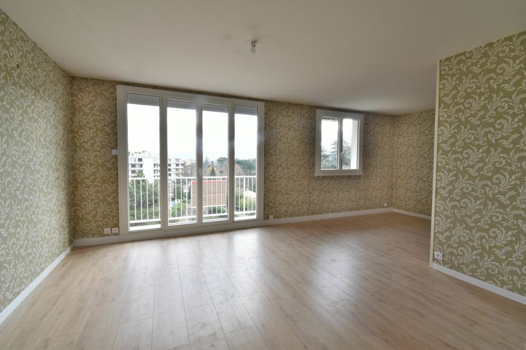 Achat appartement à vendre 4 pièces 84 m² - Romans-sur-Isère