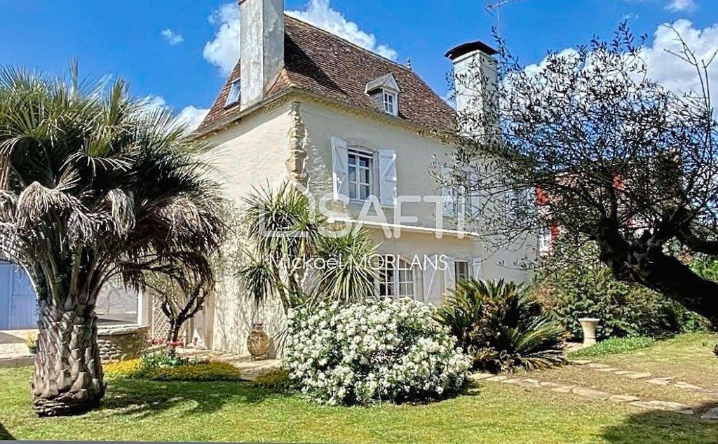 Achat maison à vendre 4 chambres 274 m² - Navarrenx