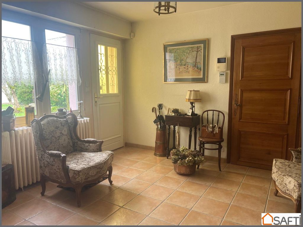 Achat maison à vendre 5 chambres 333 m² - Bellevigny