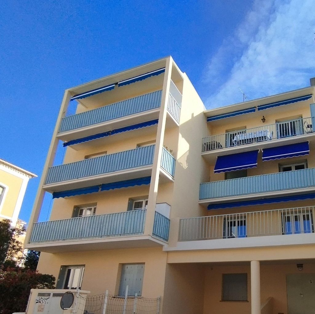 Achat appartement à vendre 4 pièces 64 m² - Hyères