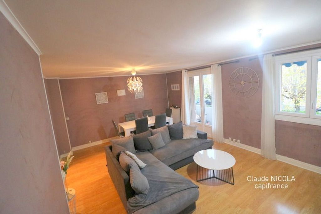 Achat appartement à vendre 4 pièces 68 m² - Bourg-lès-Valence