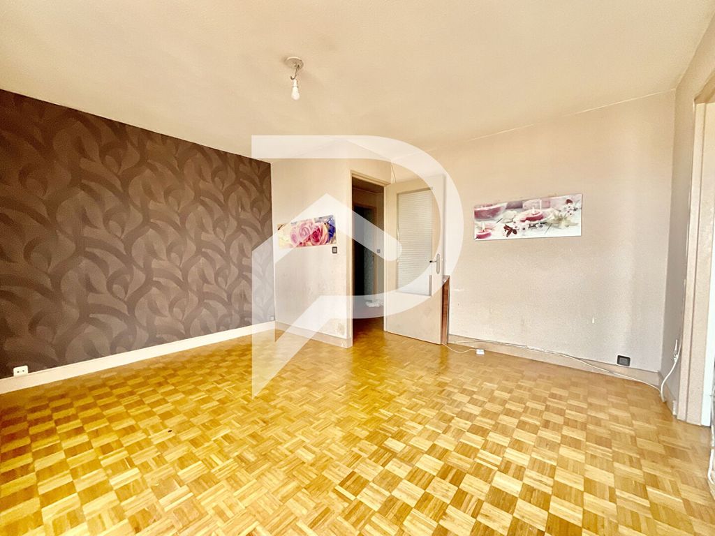 Achat appartement à vendre 2 pièces 44 m² - Ivry-sur-Seine