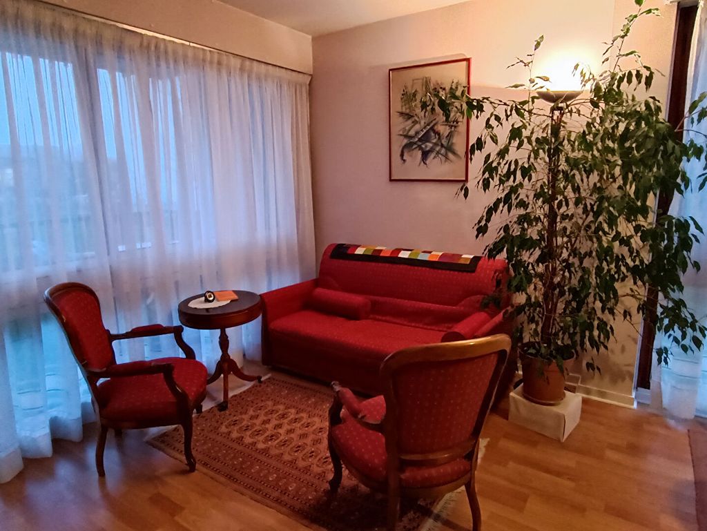 Achat appartement à vendre 3 pièces 69 m² - Fontenay-le-Fleury