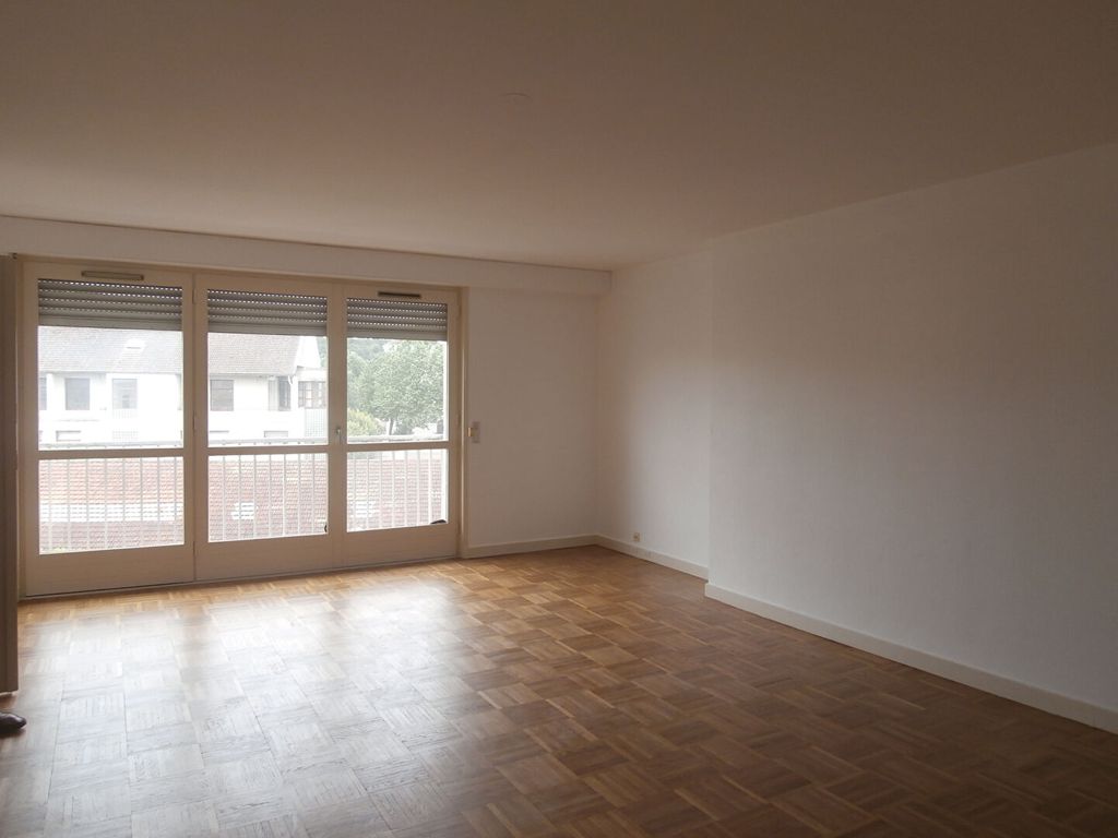 Achat appartement à vendre 4 pièces 116 m² - Fontainebleau