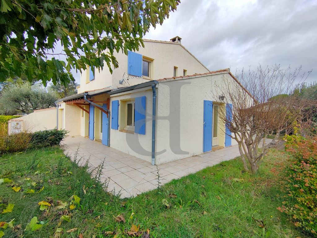 Achat maison à vendre 3 chambres 119 m² - Vaison-la-Romaine