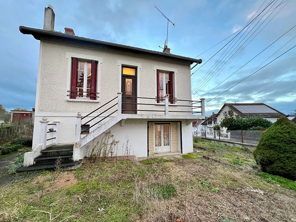 Achat maison à vendre 6 chambres 160 m² - Domérat