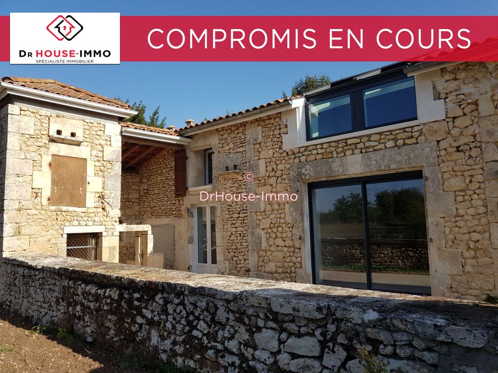 Achat maison à vendre 3 chambres 125 m² - Villebois-Lavalette