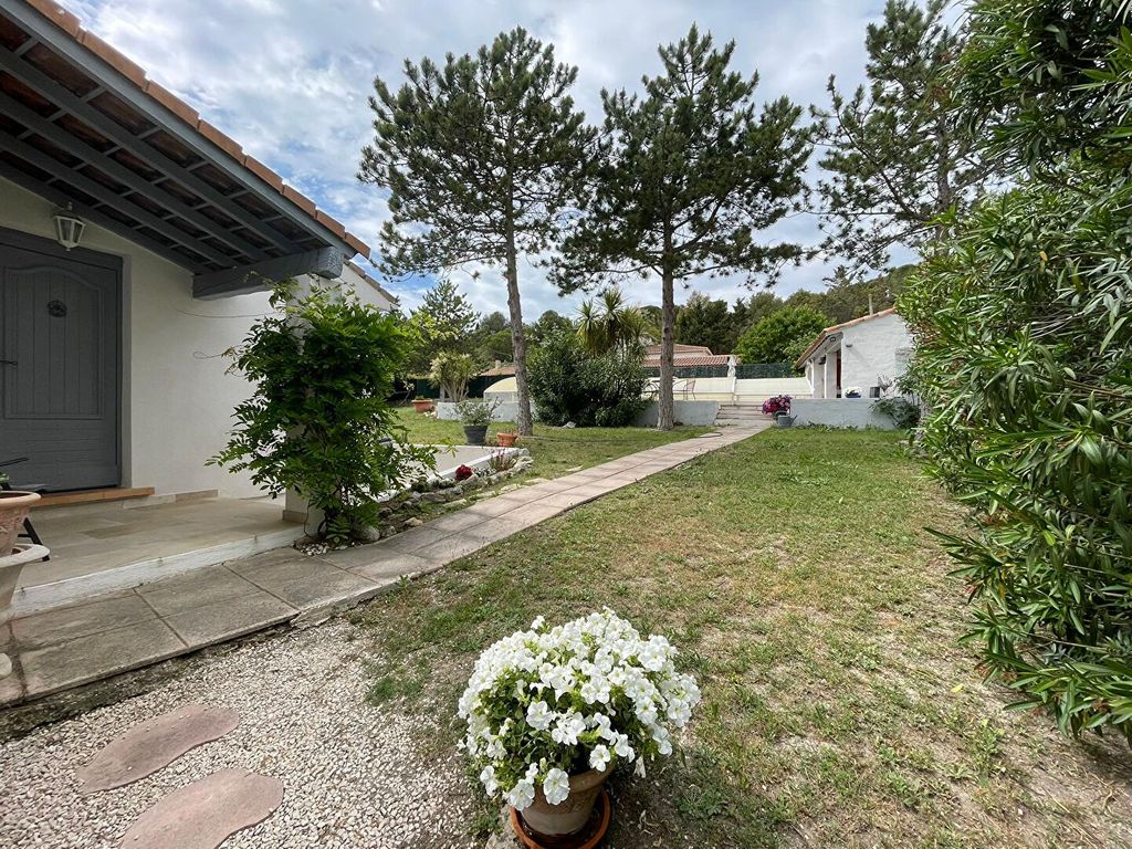 Achat maison à vendre 4 chambres 187 m² - Marignane