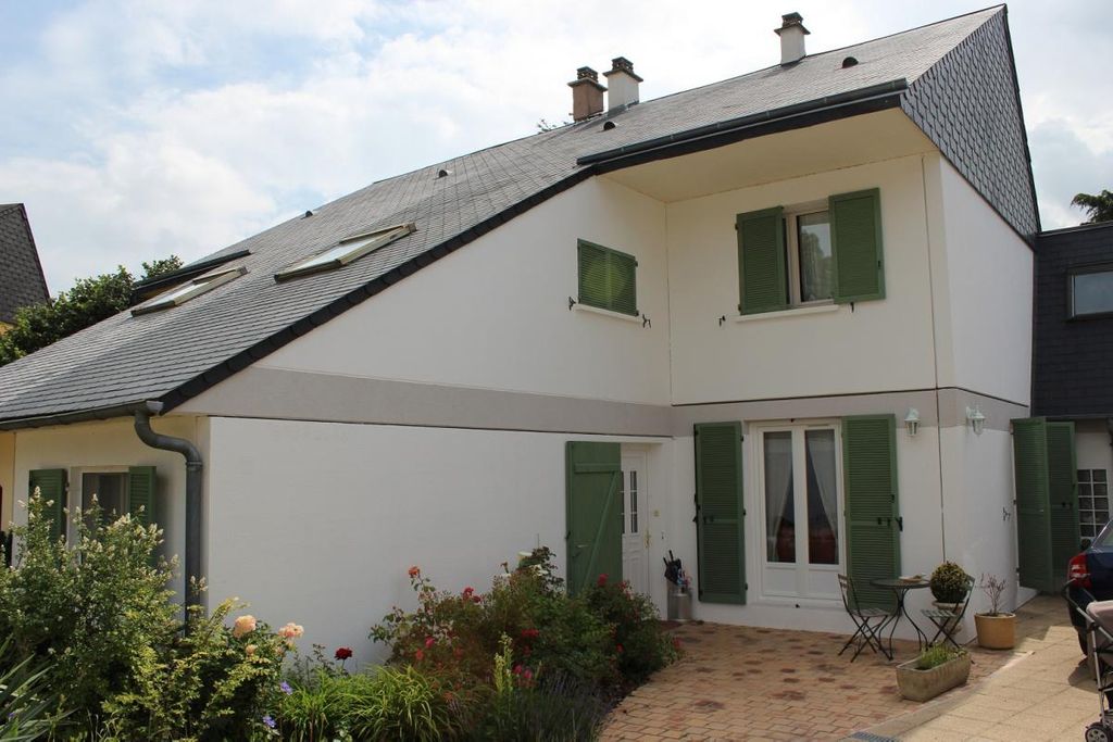 Achat maison à vendre 5 chambres 140 m² - Bourges