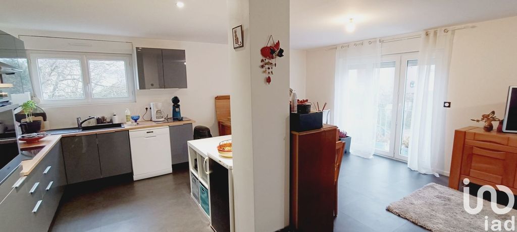 Achat appartement à vendre 4 pièces 66 m² - Neuves-Maisons