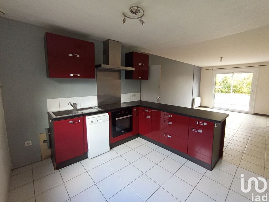 Achat maison à vendre 3 chambres 87 m² - Sansais