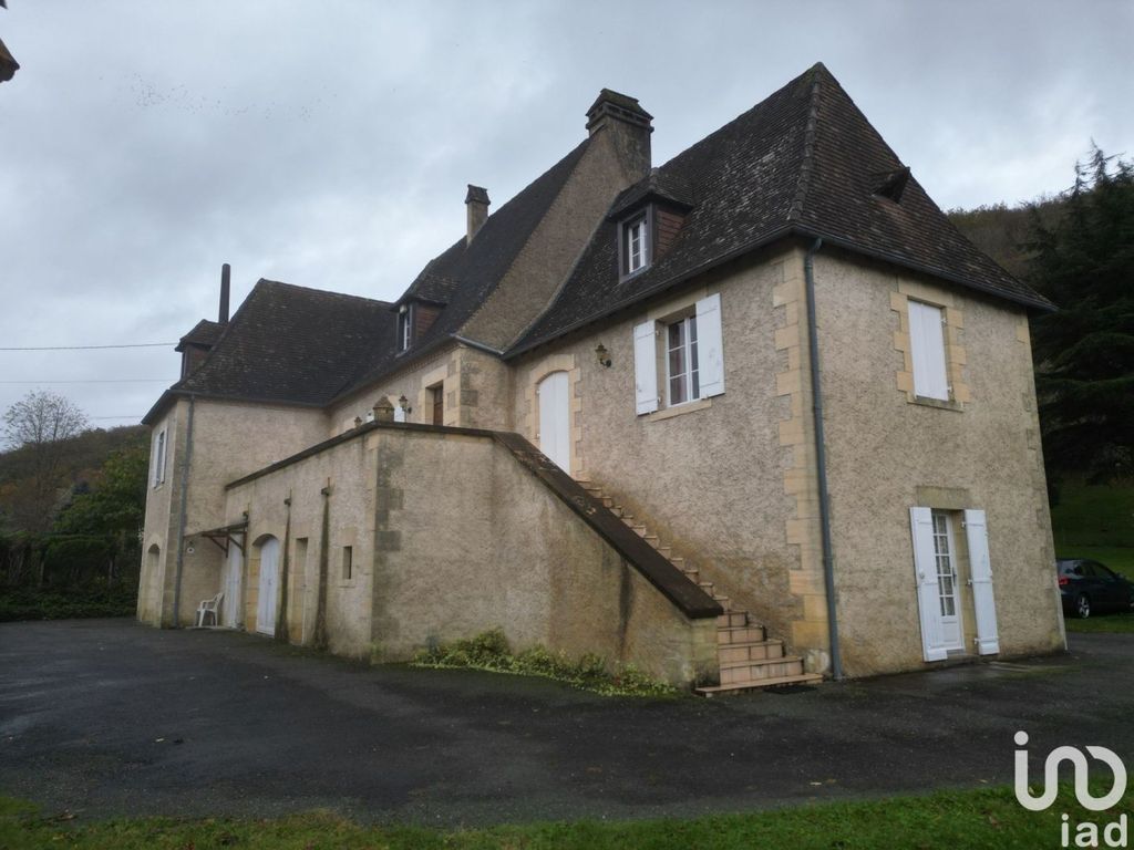 Achat maison 7 chambre(s) - Les Eyzies-de-Tayac-Sireuil