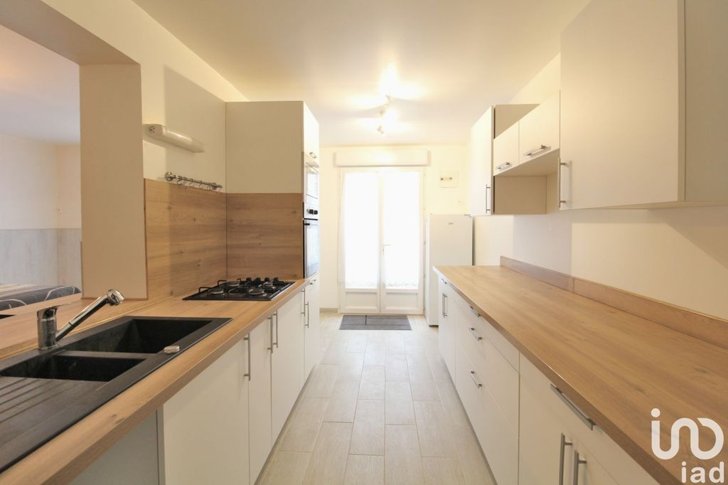 Achat maison à vendre 3 chambres 150 m² - Longueau