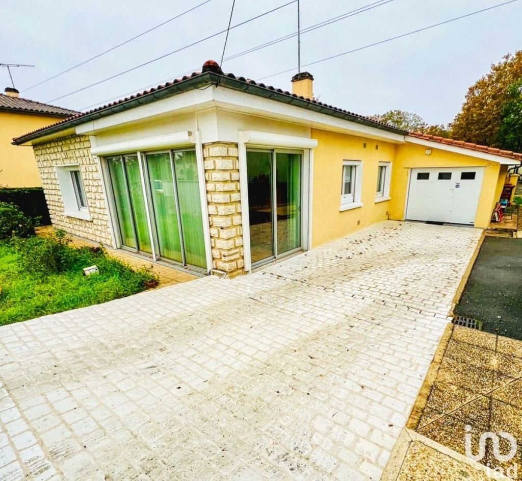Achat maison à vendre 4 chambres 135 m² - Saint-Yrieix-sur-Charente