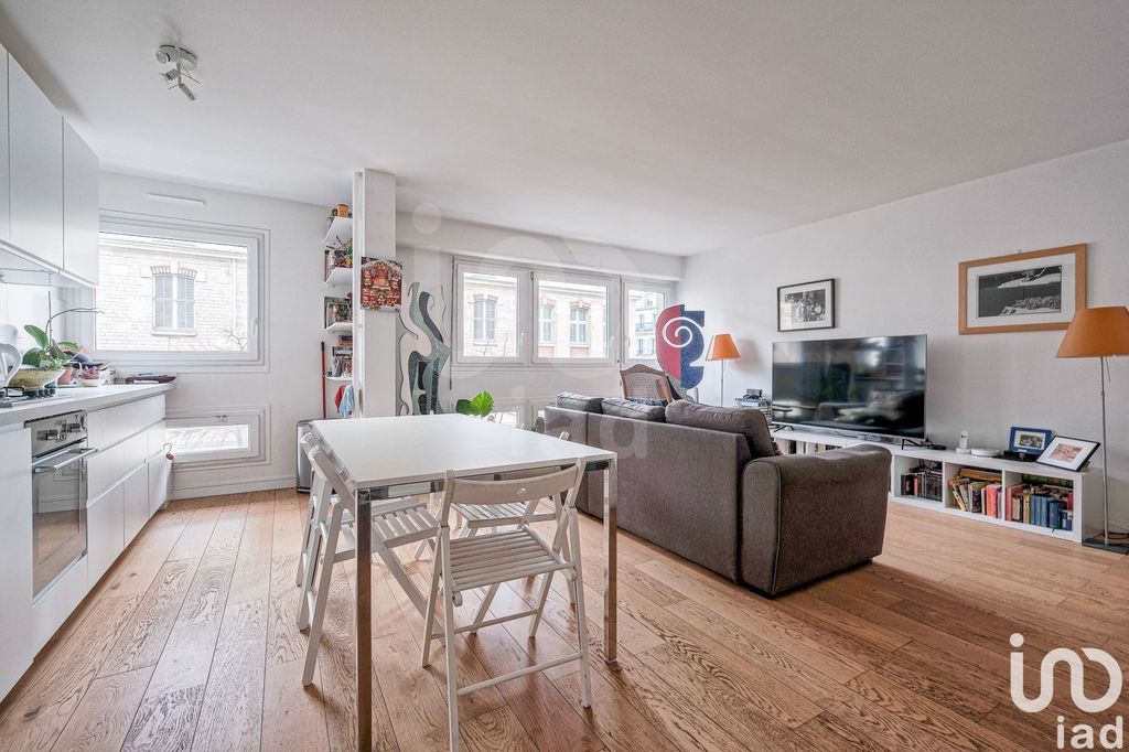 Achat appartement à vendre 3 pièces 70 m² - Paris 18ème arrondissement