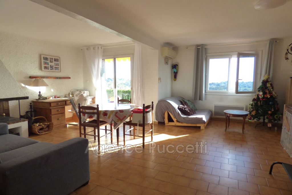 Achat appartement à vendre 4 pièces 84 m² - Vence