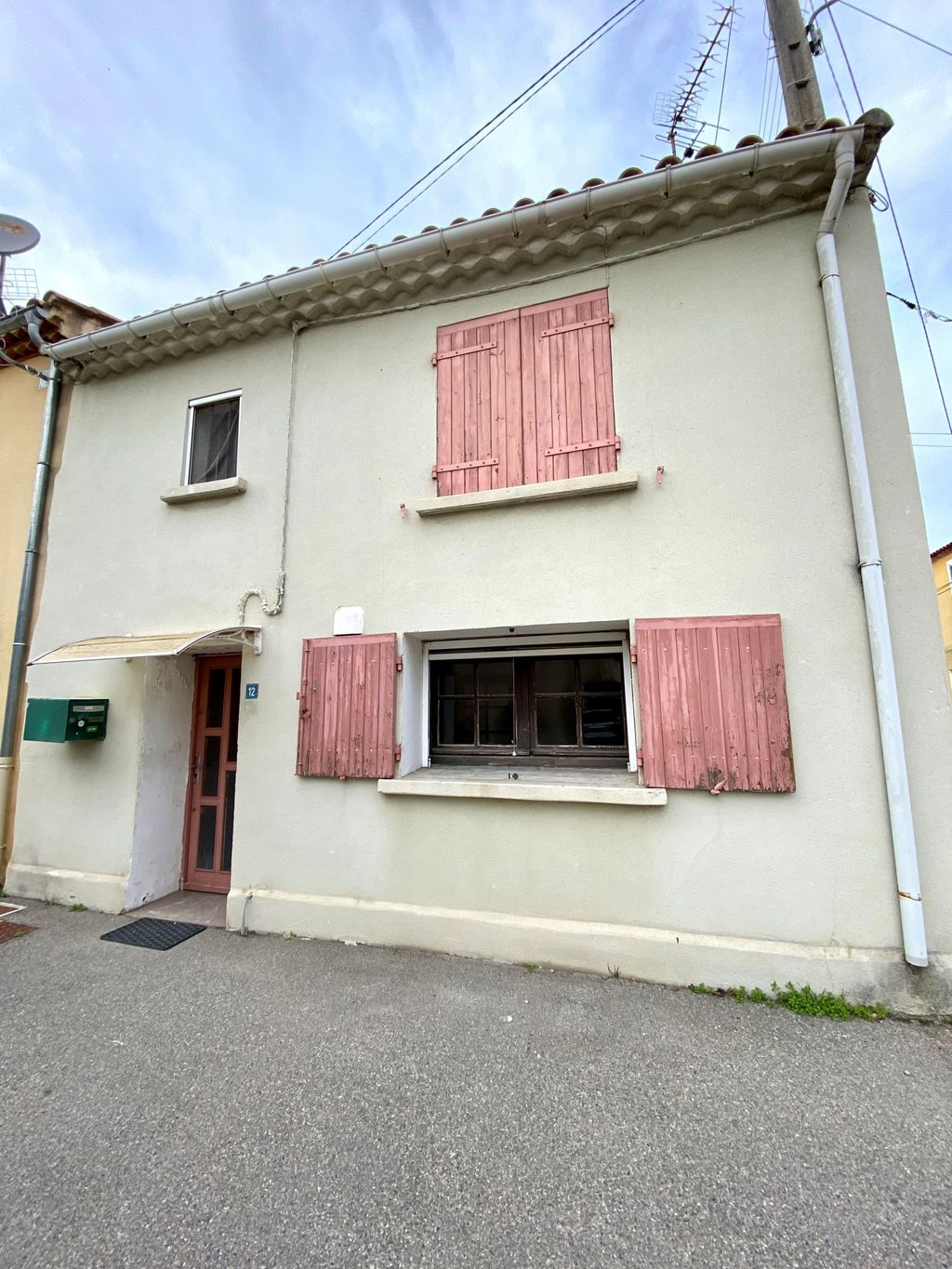 Achat maison à vendre 2 chambres 72 m² - Arles