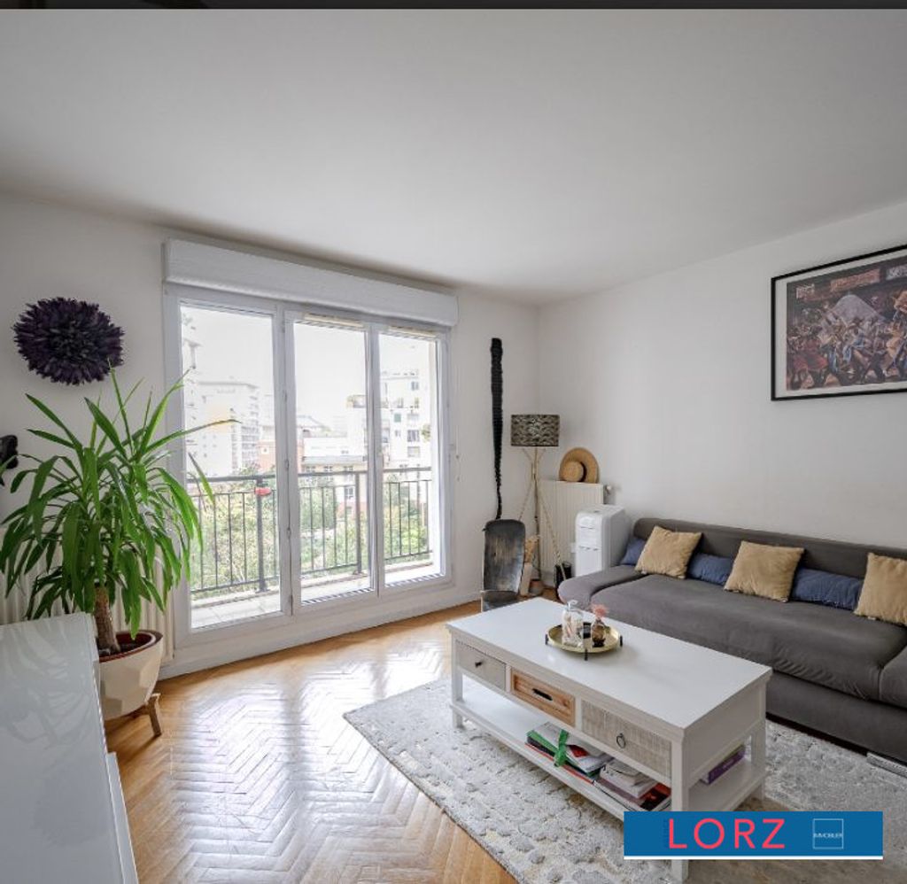Achat appartement à vendre 3 pièces 61 m² - Courbevoie