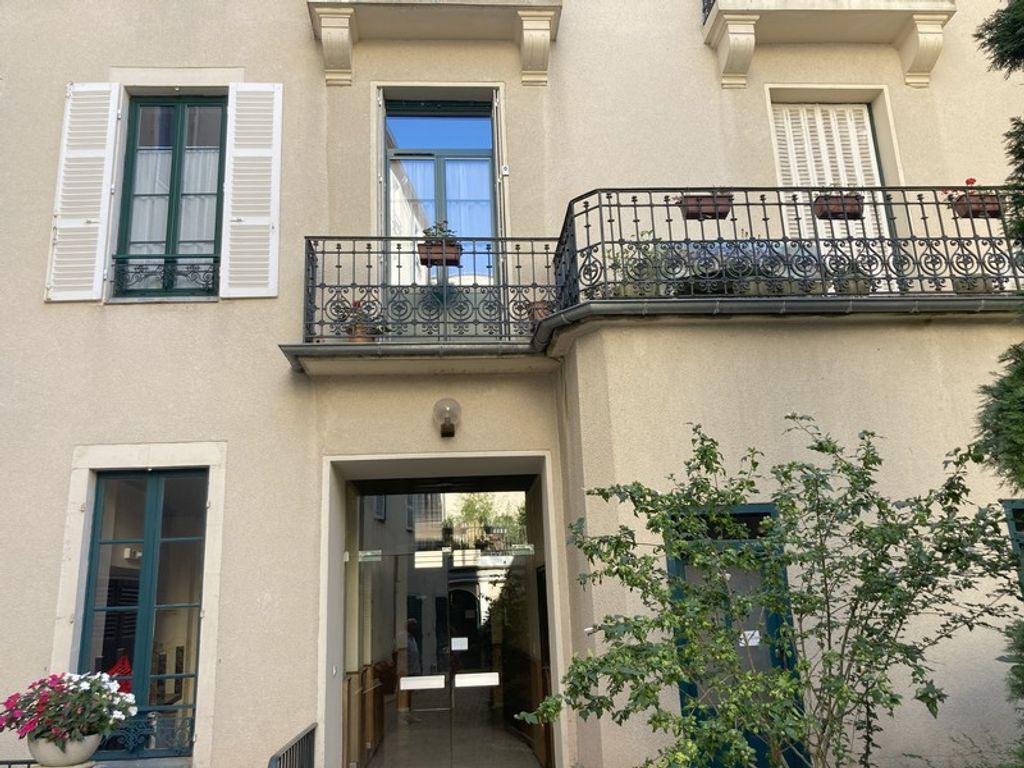Achat appartement à vendre 4 pièces 70 m² - Vichy