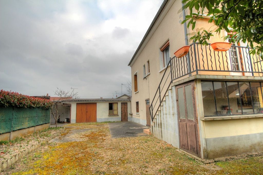 Achat maison à vendre 3 chambres 98 m² - Fleury-les-Aubrais