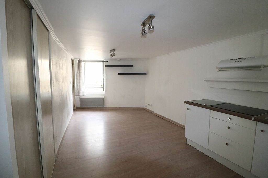 Achat appartement à vendre 2 pièces 30 m² - L'Escarène