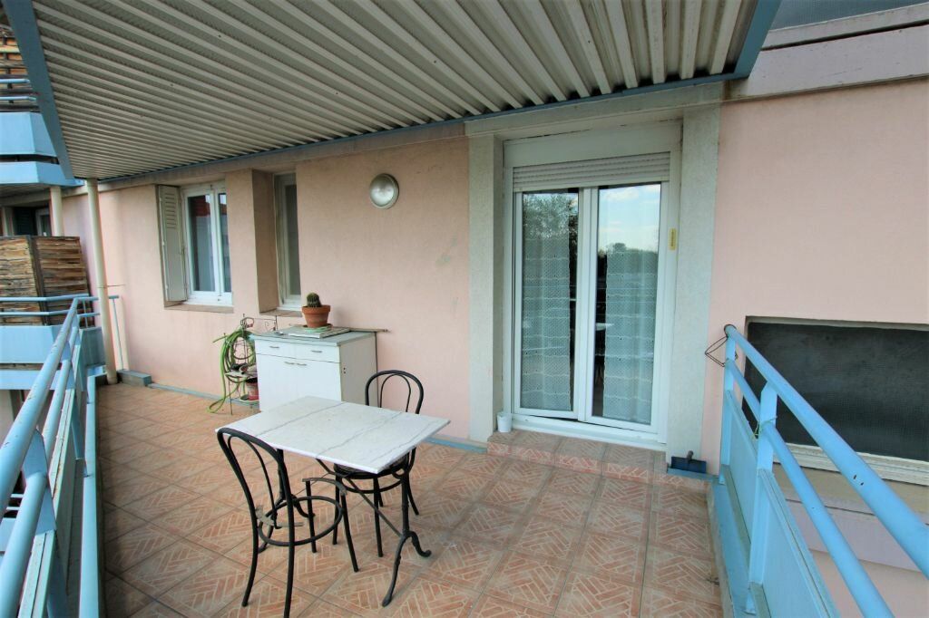 Achat appartement à vendre 3 pièces 61 m² - Sorgues