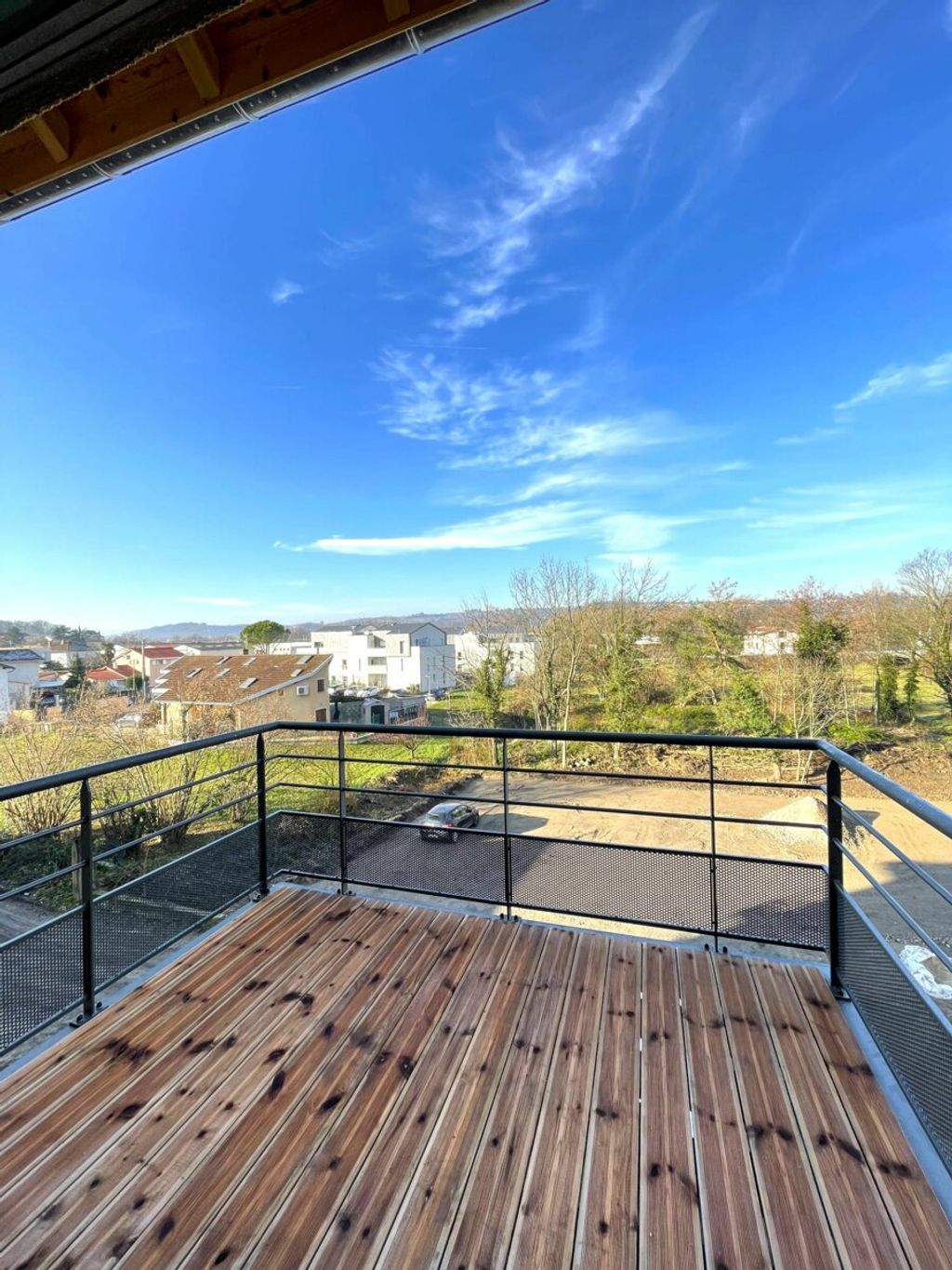 Achat appartement à vendre 3 pièces 98 m² - Sérézin-du-Rhône