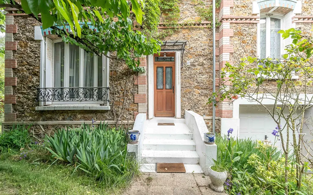 Achat maison à vendre 4 chambres 122 m² - Saint-Maur-des-Fossés