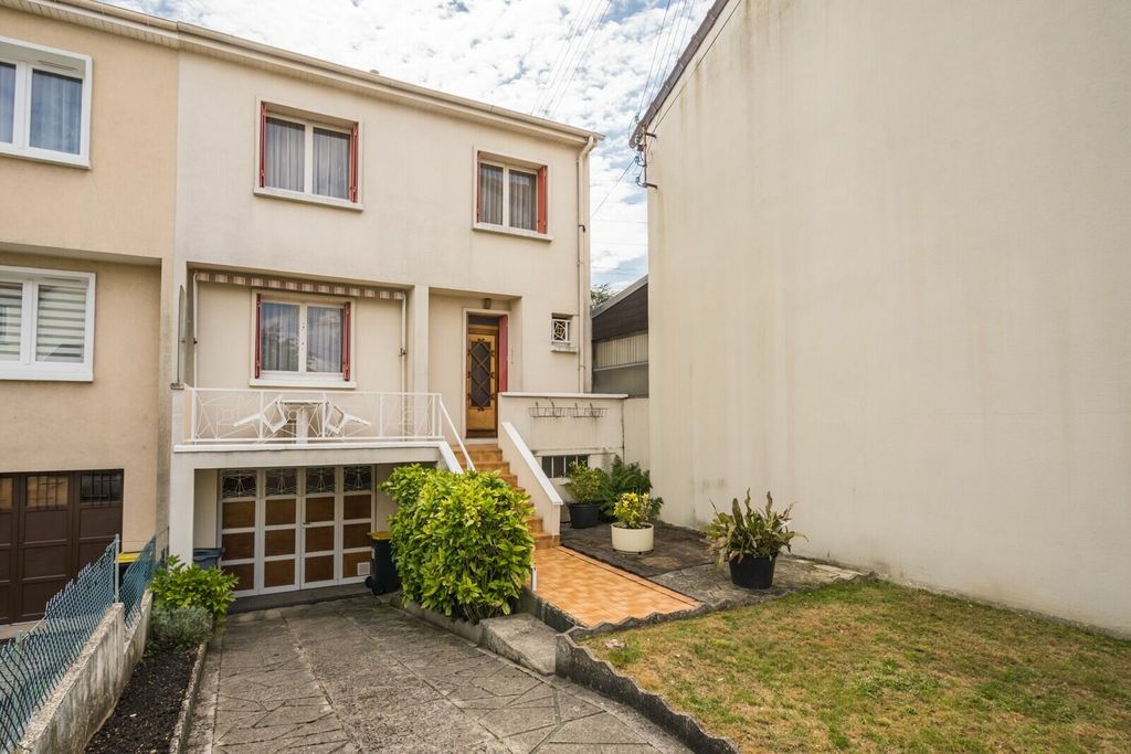 Achat maison à vendre 3 chambres 70 m² - Gagny